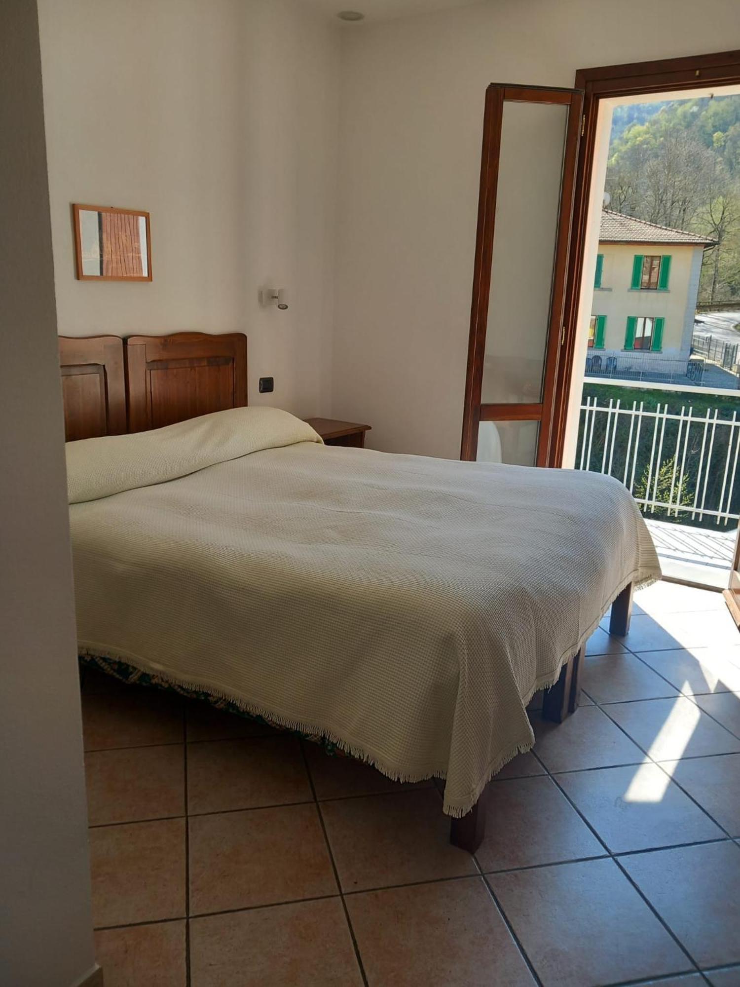 Acquacheta Valtancoli Hotel B&B Сан Бенедето ин Алпе Екстериор снимка
