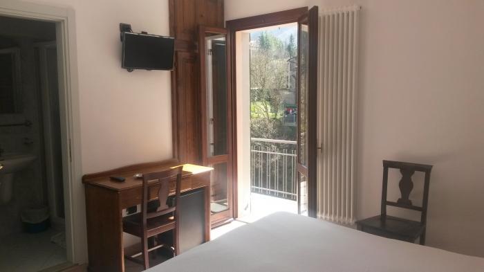 Acquacheta Valtancoli Hotel B&B Сан Бенедето ин Алпе Екстериор снимка